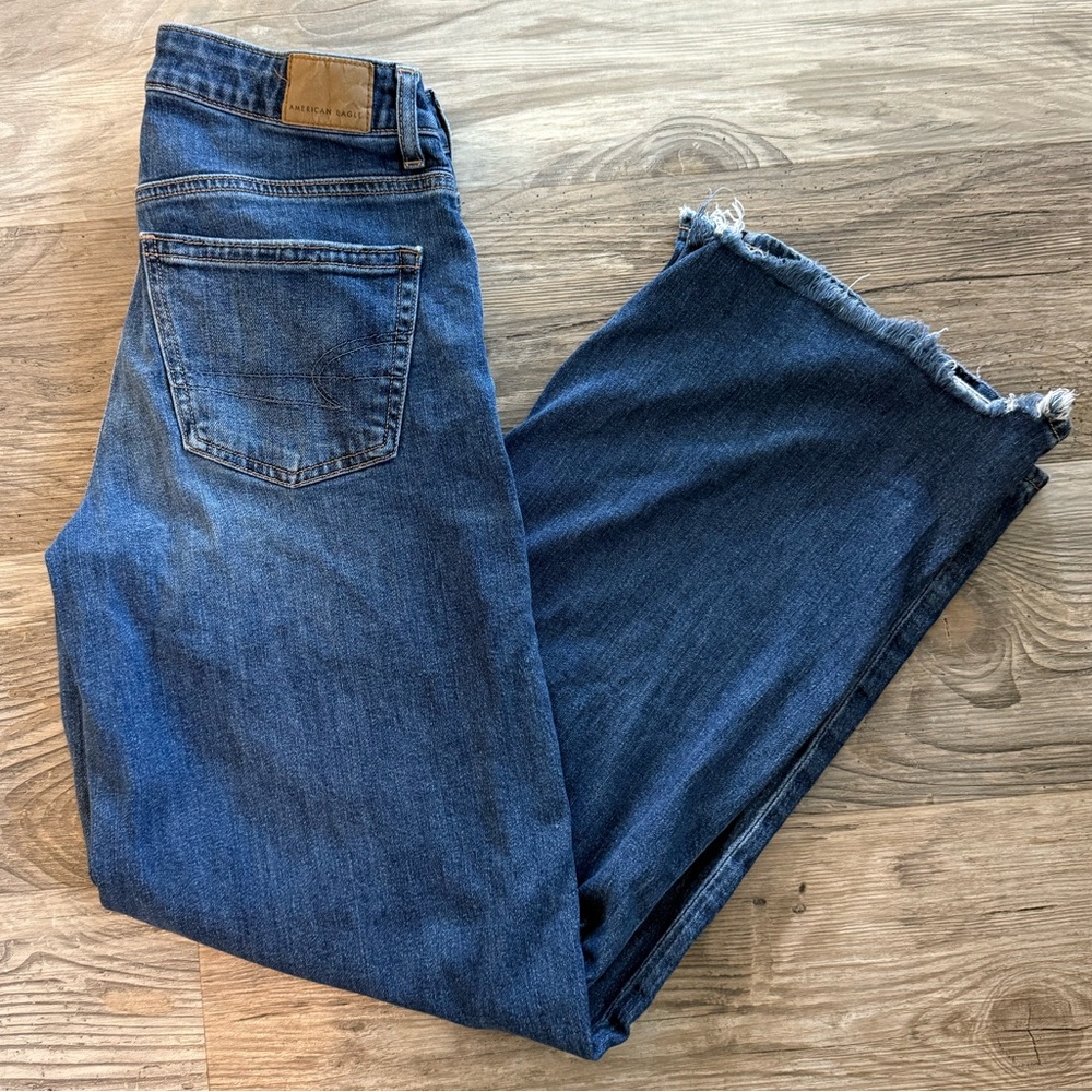 American Eagle wide leg denim jeans with frayed hem